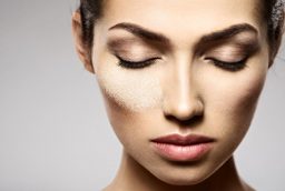 How to Stop Your Makeup from Creasing: Tips and Tricks